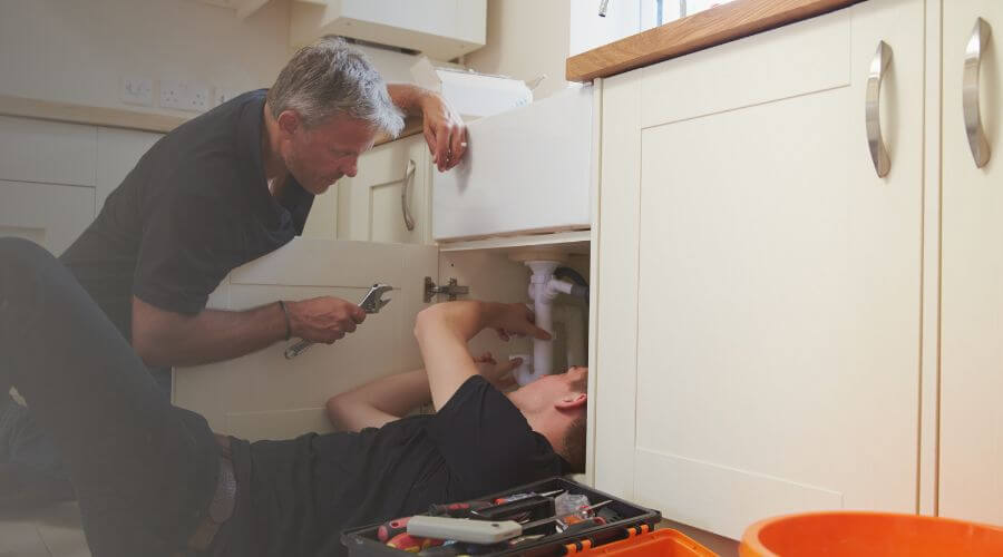 Professional burst pipe repair services in Powderly, TX
